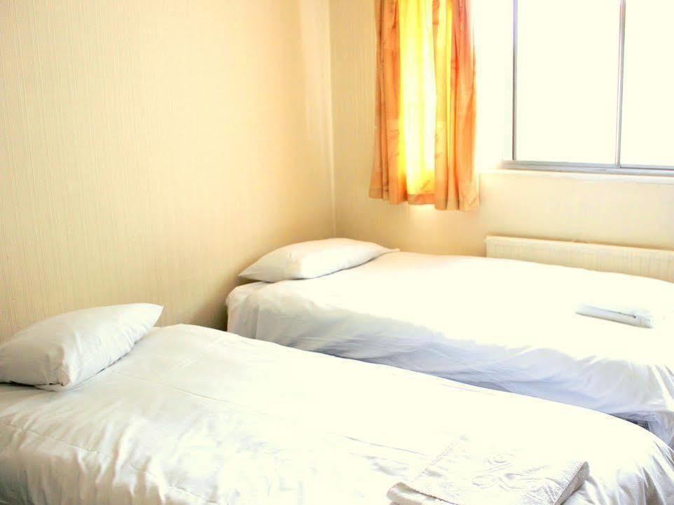 Heathrow Lodge Χίλινγκτον Εξωτερικό φωτογραφία